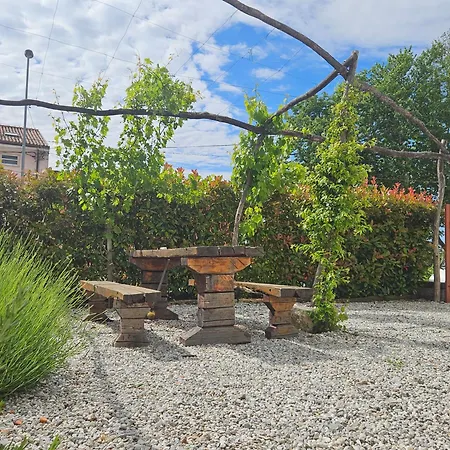 Apartma Kras * Komen